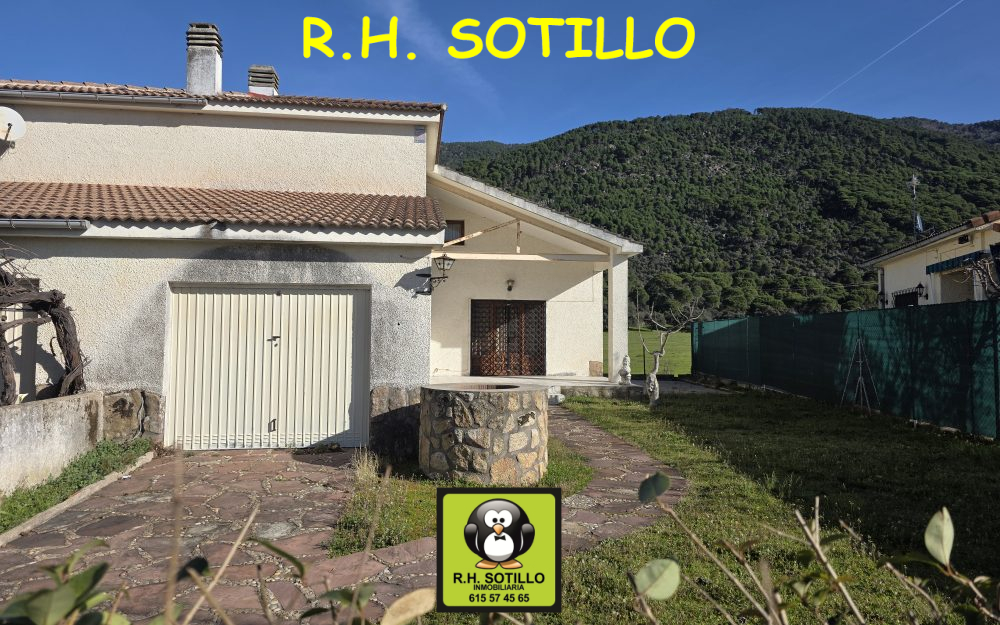 La Adrada Chalet Pareado con amplia pàrcela y vistas a la Serra de GredosNovedad La Adrada Chalet Pareado con amplia pàrcela y vistas a la Serra de GredosNovedad